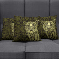 New Zealand Skull Darts Pillow Cover Aotearoa Maori Chest Tattoo Stylized Gold - Polynesian Pride