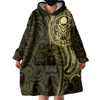 New Zealand Skull Darts Wearable Blanket Hoodie Aotearoa Maori Chest Tattoo Stylized Gold - Polynesian Pride