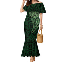 New Zealand Skull Darts Family Matching Mermaid Dress and Hawaiian Shirt Aotearoa Maori Chest Tattoo Stylized Green LT14 Mom's Dress Green - Polynesian Pride