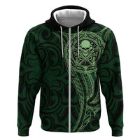 New Zealand Skull Darts Zip Hoodie Aotearoa Maori Chest Tattoo Stylized Green - Polynesian Pride