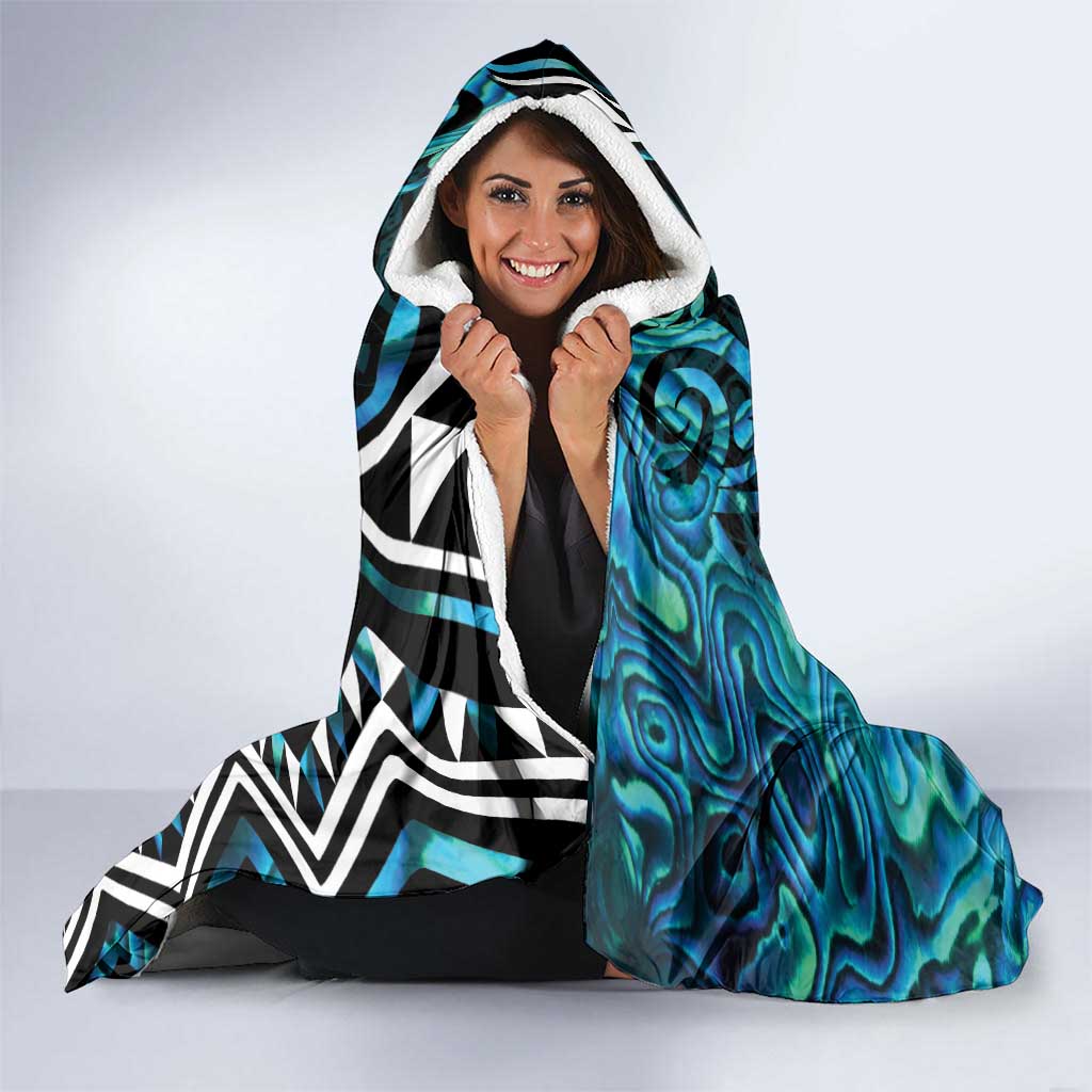 Turquoise Aotearoa Hooded Blanket Taniko Motifs With Paua Shell Kowhaiwhai