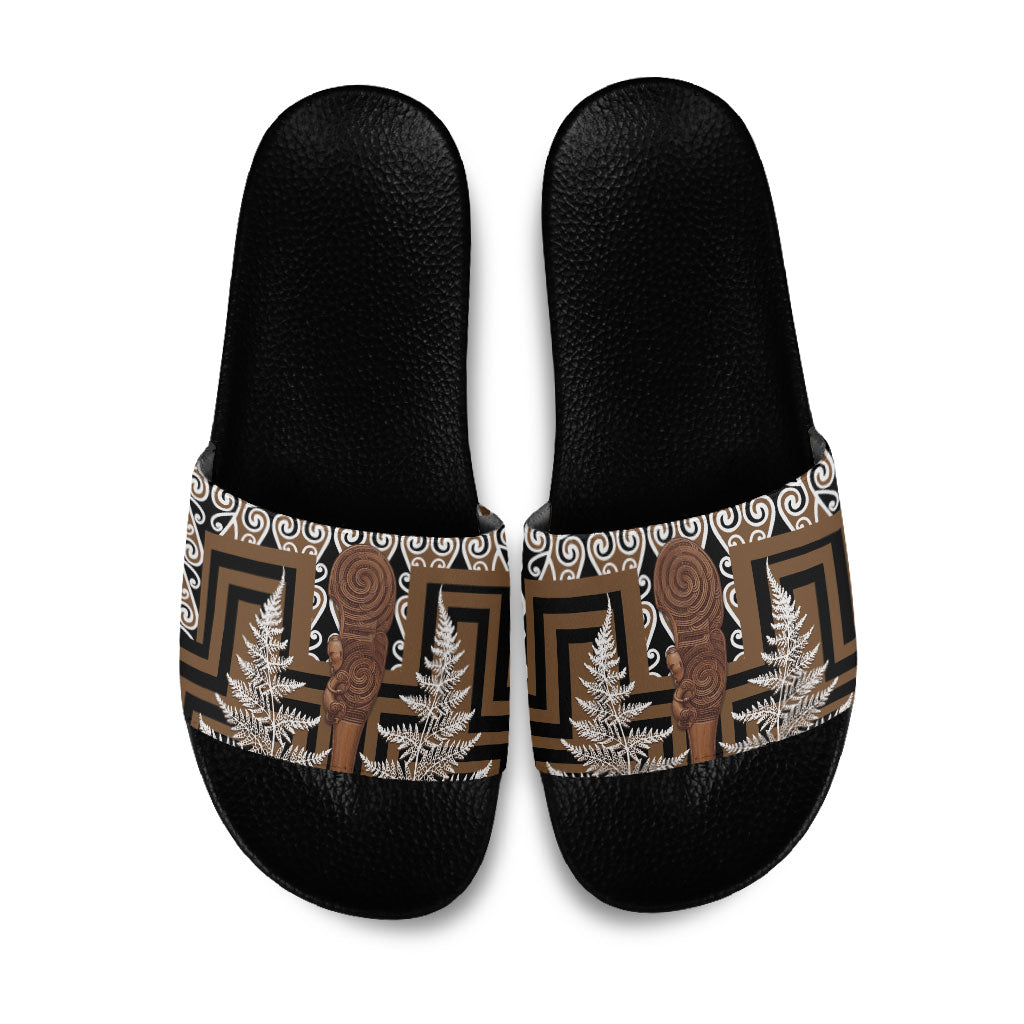 Wahaika New Zealand Slide Sandals Maori Weapon Kowhaiwhai Fern Poutama Motifs