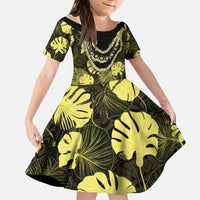 Yellow Hawaii Kukui Nut Lei Kid Short Sleeve Dress Hawaiian Pattern Monstera Tropical Vibes - Polynesian Pride