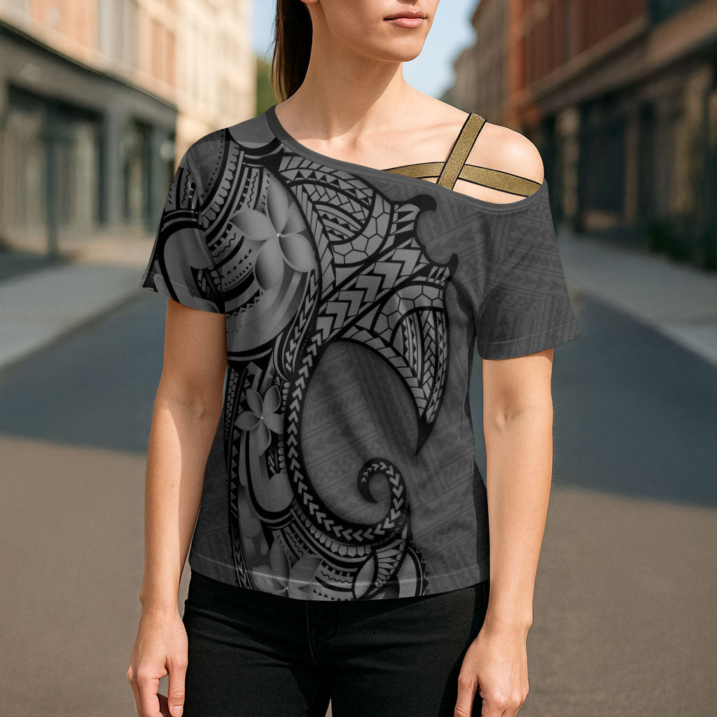 Polynesia Manta Ray Tattoo Cross Shoulder Shirt Tropical Plumeria Gray Polynesian Pattern LT14 - Polynesian Pride