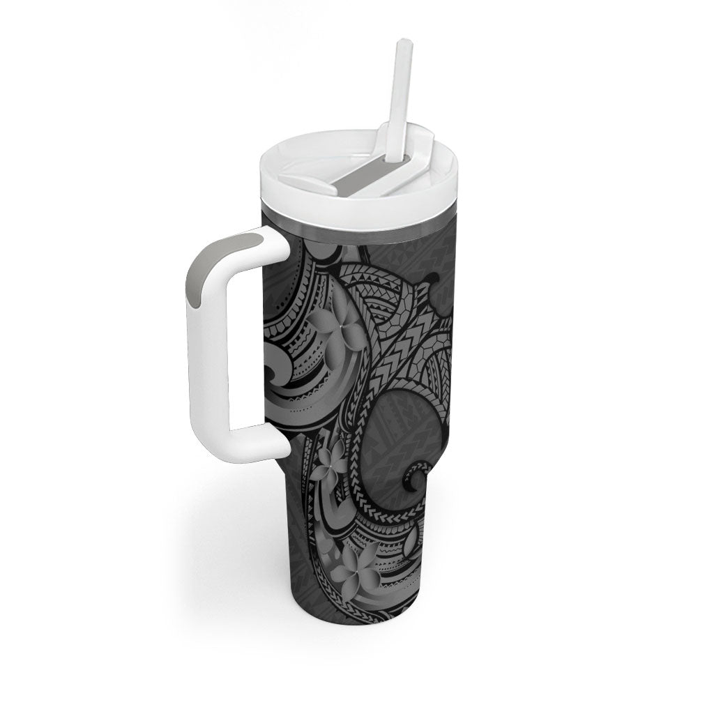 Polynesia Manta Ray Tattoo Tumbler With Handle Tropical Plumeria Gray Polynesian Pattern LT14 - Polynesian Pride