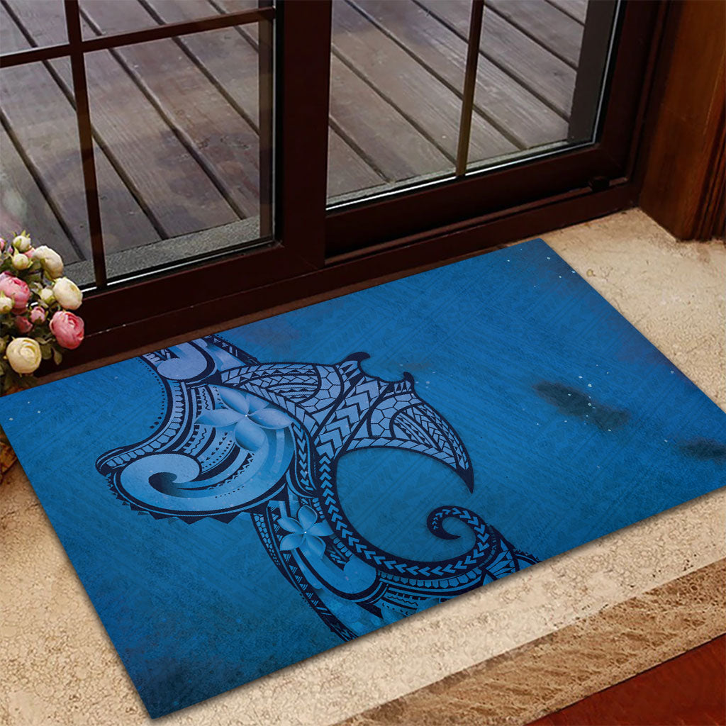 Polynesia Manta Ray Tattoo Rubber Doormat Tropical Plumeria Blue Polynesian Pattern LT14 - Polynesian Pride