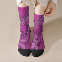 Polynesia Manta Ray Tattoo Crew Socks Tropical Plumeria Pink Polynesian Pattern LT14 Crew Socks Pink - Polynesian Pride