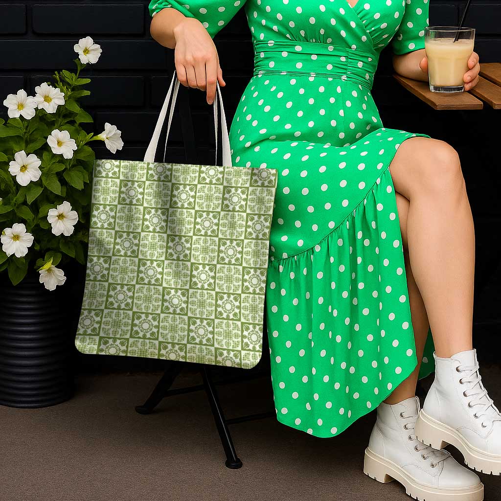 Omaomao Palaka Quilt Hawaii Tote Bag Hawaiian Tropical Monstera Sea Turtle