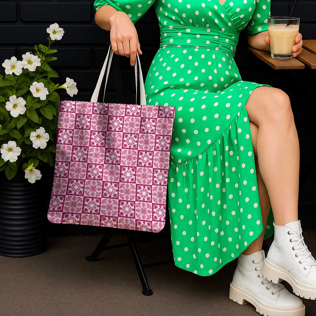Akala Palaka Quilt Hawaii Tote Bag Hawaiian Tropical Monstera Sea Turtle