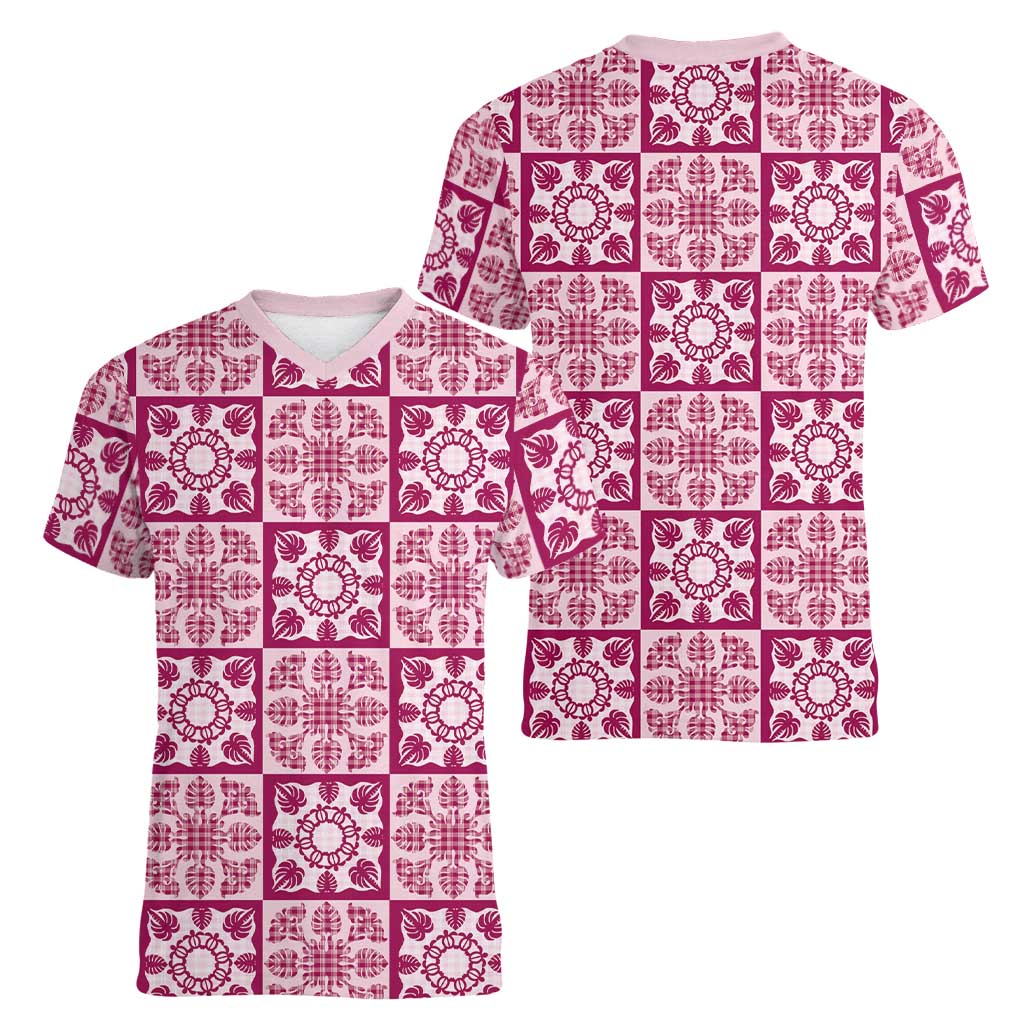 Akala Palaka Quilt Hawaii Women V-Neck T-Shirt Hawaiian Tropical Monstera Sea Turtle