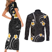 Black And Gray Couples Matching Short Sleeve Bodycon Dress and Long Sleeve Button Shirt Curves Polynesian Tattoo Mix Plumeria Flowers LT14 - Polynesian Pride