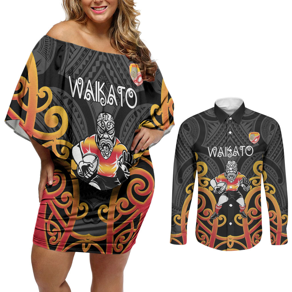 Waikato Custom Rugby New Zealand Couples Matching Off Shoulder Short Dress and Long Sleeve Button Shirt Aotearoa Maori Pukana Tiki Mascot