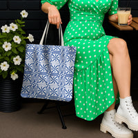 Blue Ngatu Pattern Malo e Lelei Tonga Tote Bag
