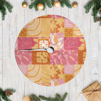 Aloha Hawaii Quilt Floral Patchwork Style Tree Skirt