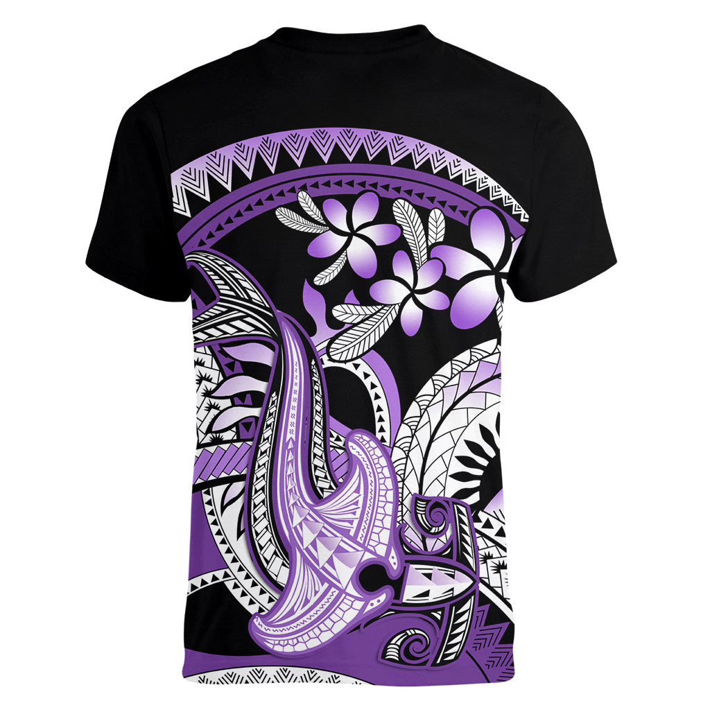 Purple Polynesian Women V Neck T Shirt Hammerhead Shark Tattoo Royal Plumeria Gradient Vibes LT14 - Polynesian Pride