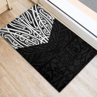 Black New Zealand Puhoro Maori Tattoo Rubber Doormat