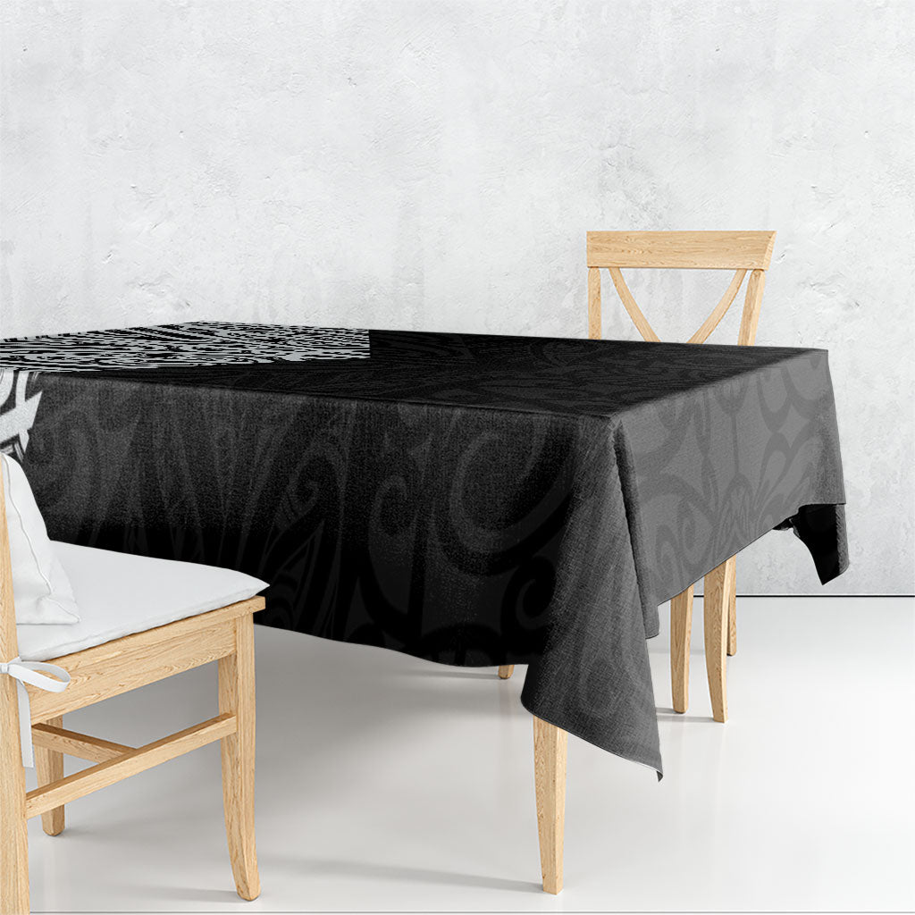 Black New Zealand Puhoro Maori Tattoo Tablecloth