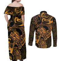 New Zealand Tuatara Couples Matching Off Shoulder Maxi Dress and Long Sleeve Button Shirt Aotearoa Maori Clematis Flowers - Gold LT14 - Polynesian Pride
