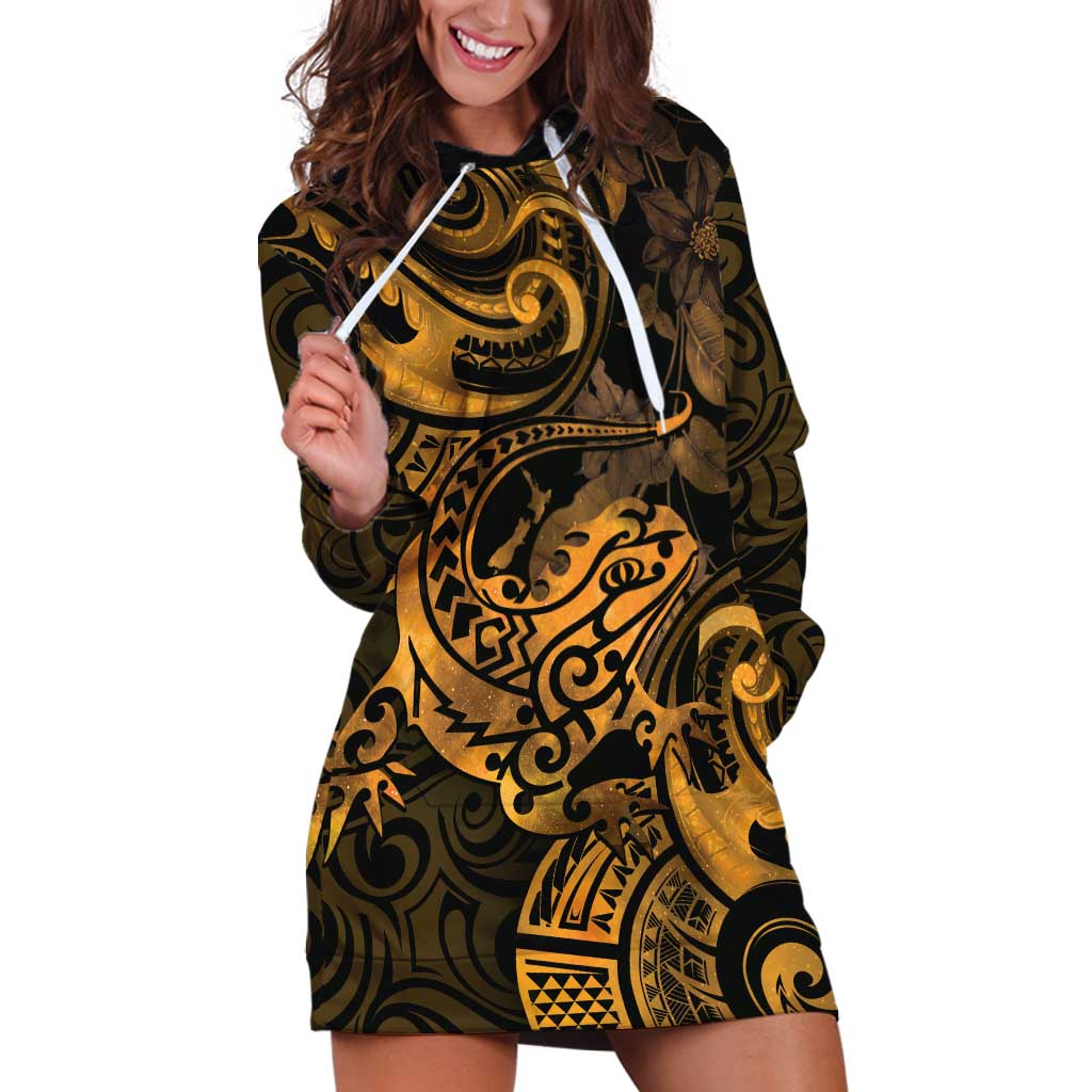 New Zealand Tuatara Hoodie Dress Aotearoa Maori Clematis Flowers - Gold