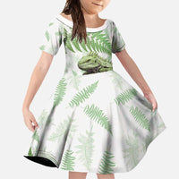 Green New Zealand Tuatara Family Matching Long Sleeve Bodycon Dress and Hawaiian Shirt Aotearoa Sphenodon Punctatus Silver Fern LT14 Daughter's Dress Green - Polynesian Pride