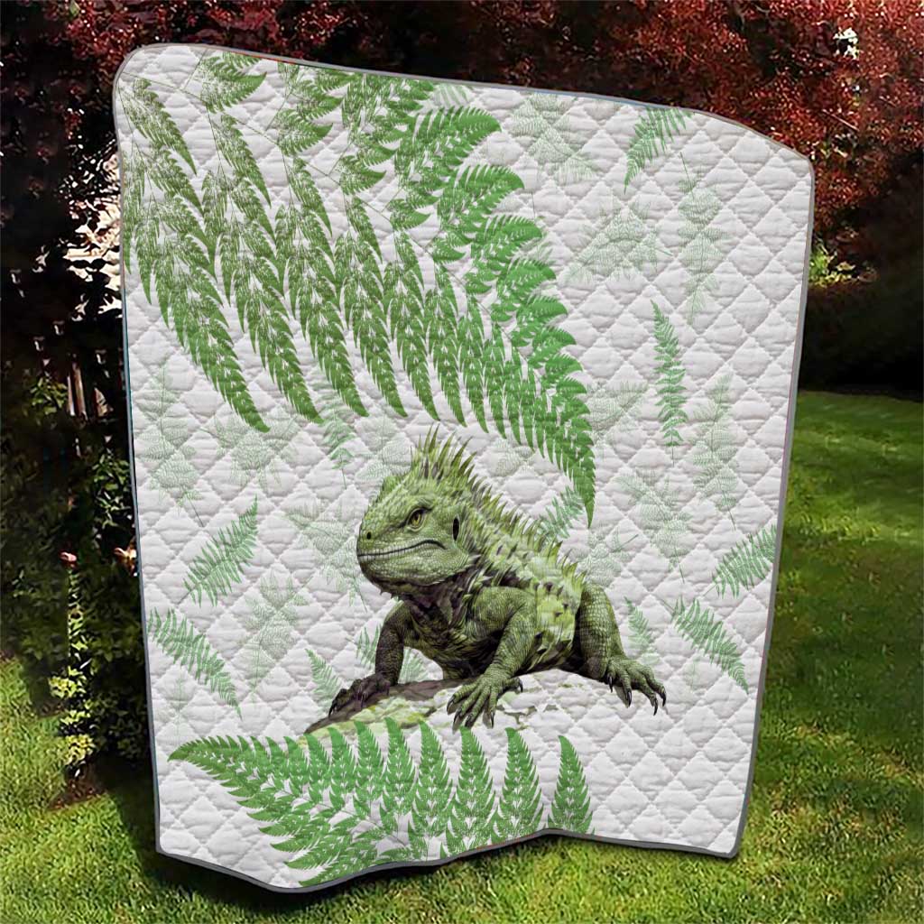Green New Zealand Tuatara Quilt Aotearoa Sphenodon Punctatus Silver Fern LT14 - Polynesian Pride