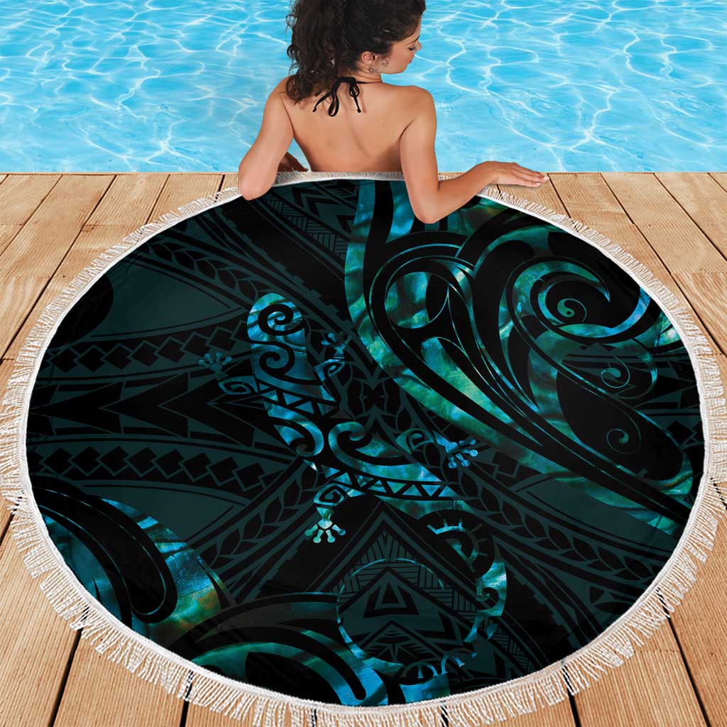 New Zealand Skink Beach Blanket Aotearoa Maori Mix Paua Shell