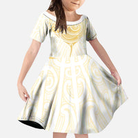 Gold White New Zealand Manta Ray Family Matching Mermaid Dress and Hawaiian Shirt Aotearoa Maori Haehae LT14 Daughter's Dress White - Polynesian Pride