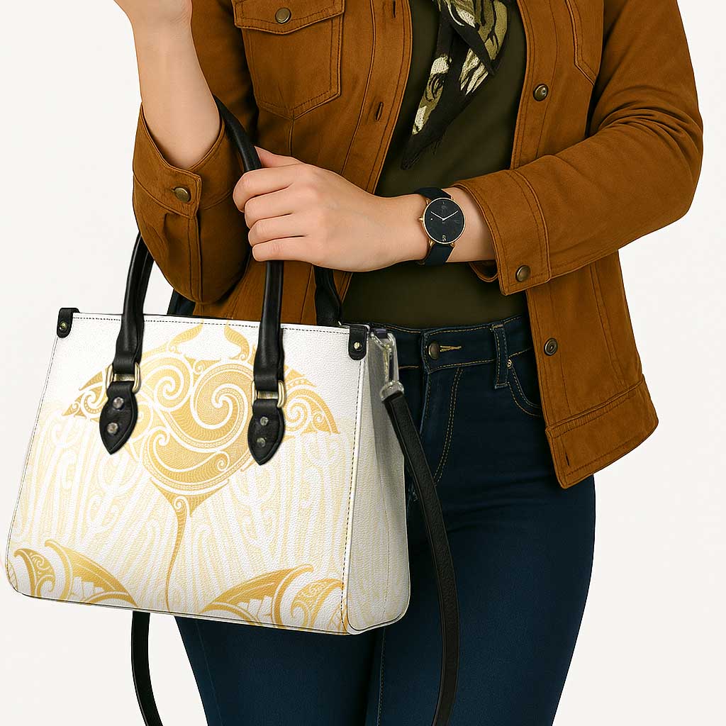 Gold White New Zealand Manta Ray Leather Bag Aotearoa Maori Haehae - Polynesian Pride