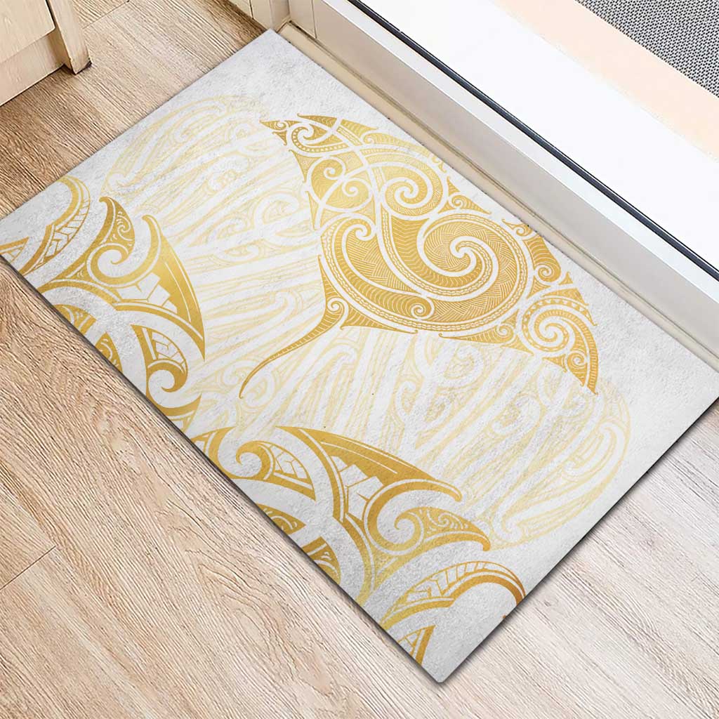 Gold White New Zealand Manta Ray Rubber Doormat Aotearoa Maori Haehae - Polynesian Pride