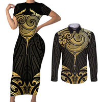 Gold Black New Zealand Manta Ray Couples Matching Short Sleeve Bodycon Dress and Long Sleeve Button Shirt Aotearoa Maori Haehae LT14 Black - Polynesian Pride