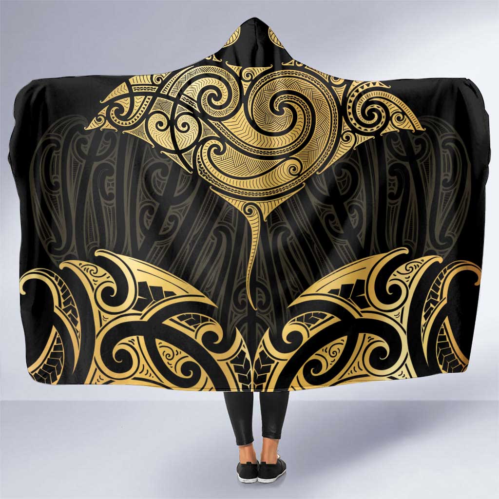 Gold Black New Zealand Manta Ray Hooded Blanket Aotearoa Maori Haehae - Polynesian Pride
