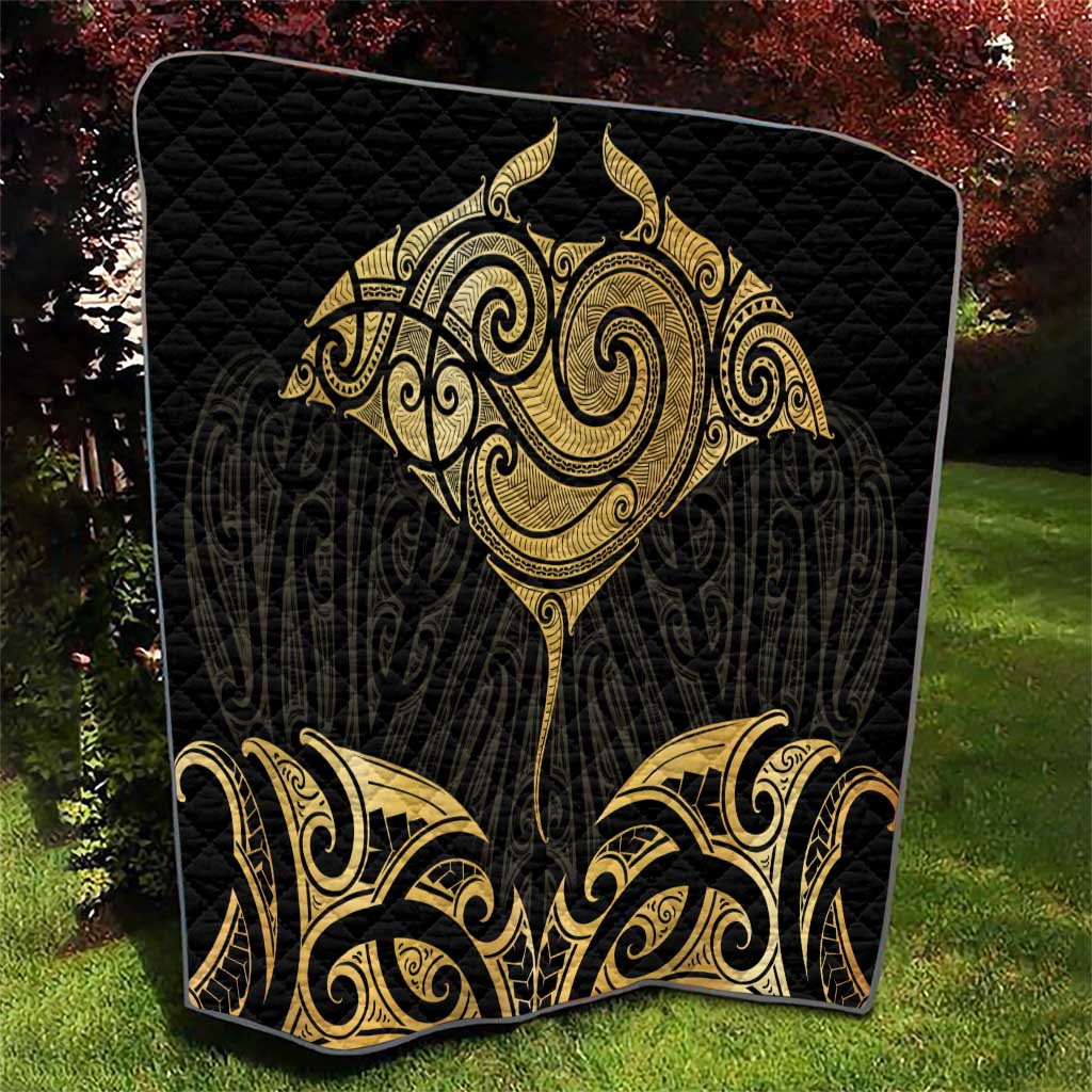 Gold Black New Zealand Manta Ray Quilt Aotearoa Maori Haehae - Polynesian Pride
