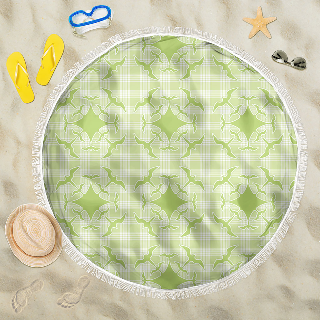 Omaomao Hawaii Iwa Bird Palaka Motifs Beach Blanket