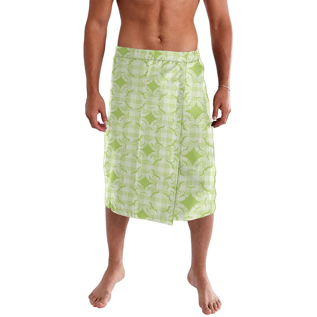 Omaomao Hawaii Iwa Bird Palaka Motifs Lavalava