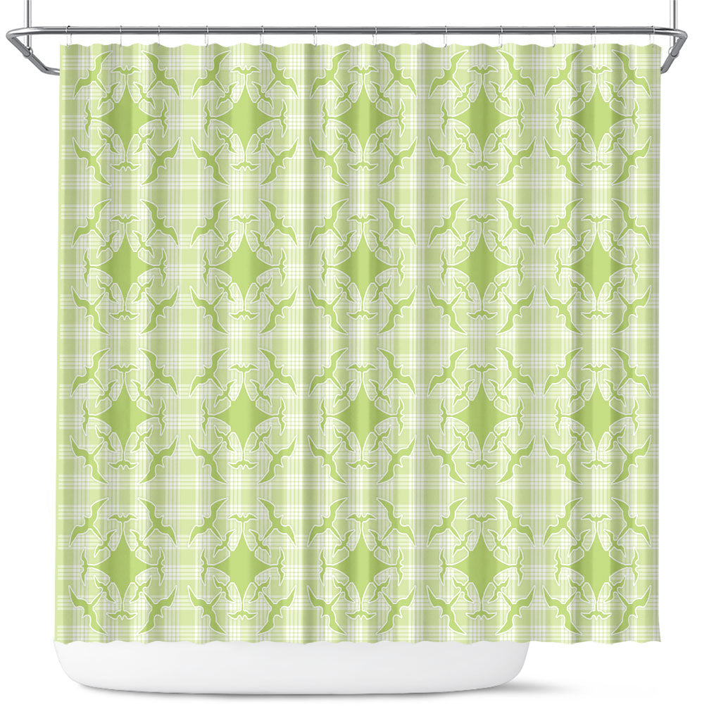 Omaomao Hawaii Iwa Bird Palaka Motifs Shower Curtain