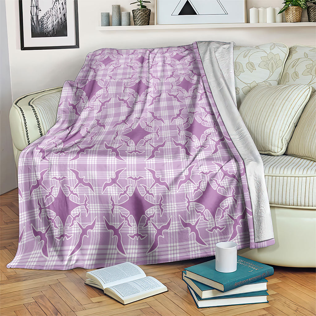 Poni Hawaii Iwa Bird Palaka Motifs Blanket