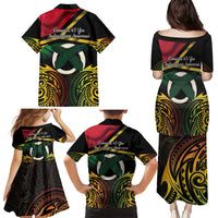 Vanuatu 1980 Family Matching Puletasi and Hawaiian Shirt Hapi 45 Yia Indipendens Anivesari