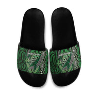 Aotearoa Iwi Ngati Pikiao Slide Sandals NZ Maori Humpback Whale Taniko Motifs LT14 Green - Polynesian Pride
