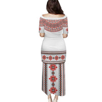 Bulgarian Embroidery Style Seamless Pattern Puletasi