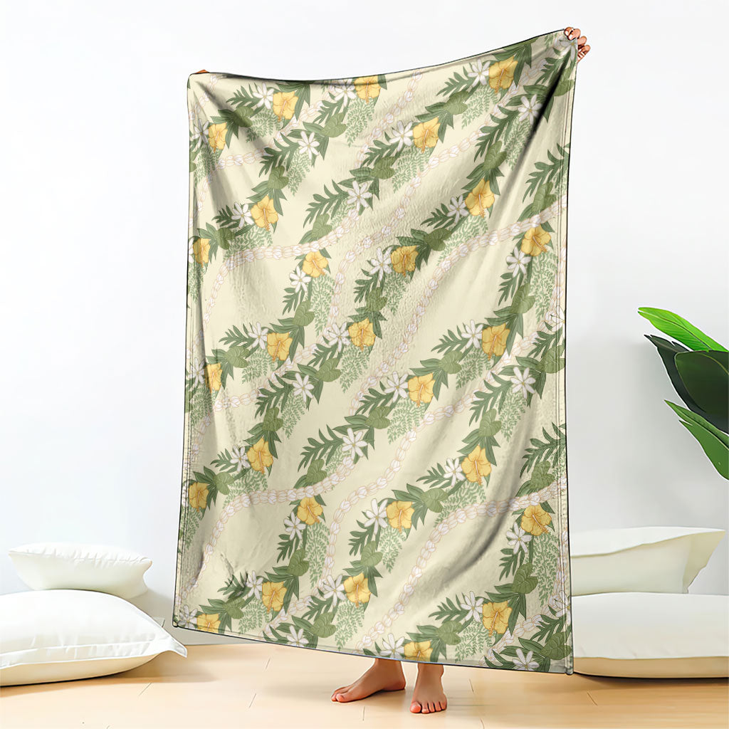 Hawaiian Pikake Maile Lei Blanket Tiare Hibiscus Kalo Palapalai Leaf Beige