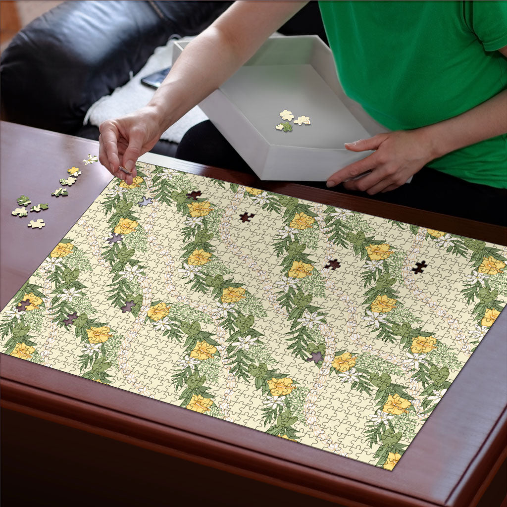 Hawaiian Pikake Maile Lei Puzzle Tiare Hibiscus Kalo Palapalai Leaf Beige