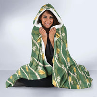 Hawaiian Pikake Maile Lei Hooded Blanket Tiare Hibiscus Kalo Palapalai Leaf Green