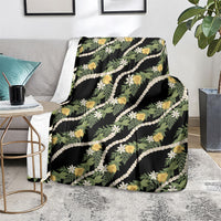 Hawaiian Pikake Maile Lei Blanket Tiare Hibiscus Kalo Palapalai Leaf Black