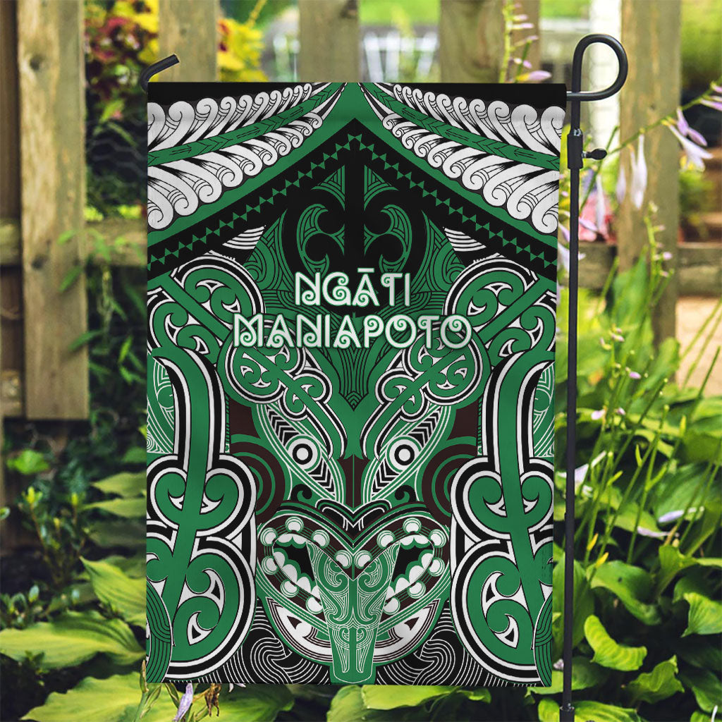 Aotearoa Iwi Ngati Maniapoto Garden Flag Maori Kowhaiwhai Pattern