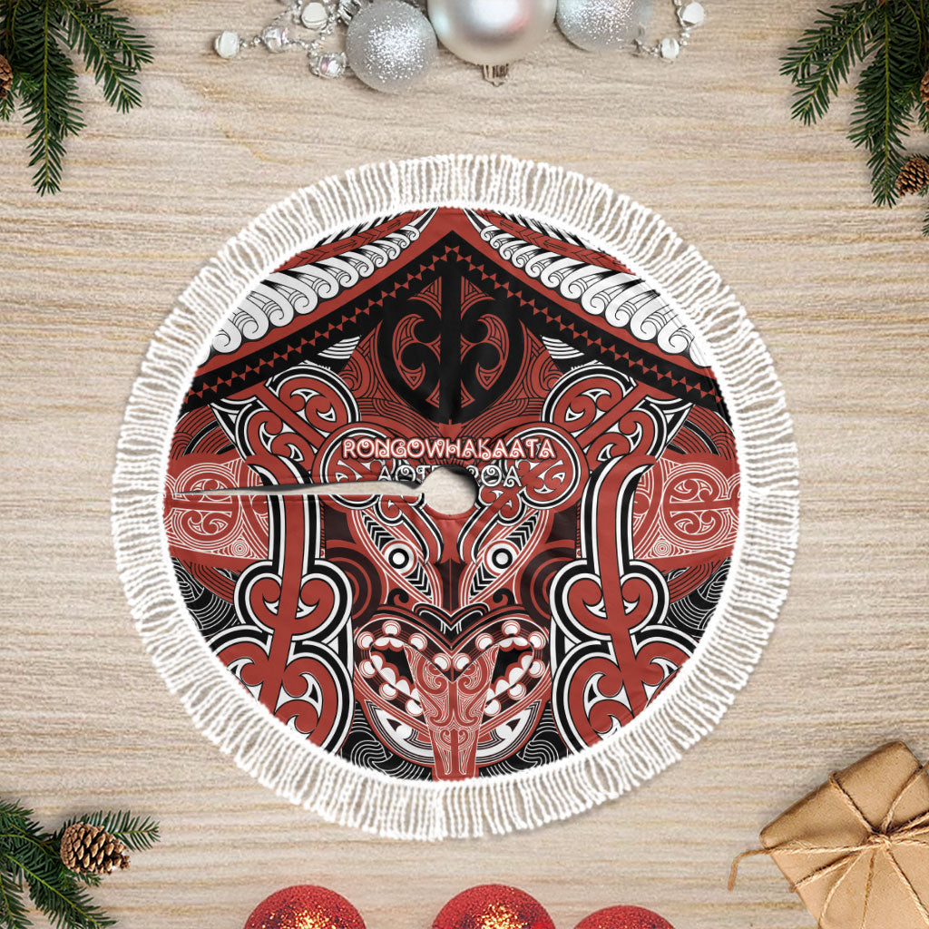 Aotearoa Iwi Rongowhakaata Tree Skirt Maori Kowhaiwhai Pattern