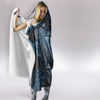 Aotearoa Iwi Ngati Mutunga Hooded Blanket Maori Kowhaiwhai Pattern