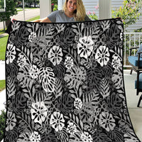 Black Aloha Hawaiian Quilt Monstera Hibiscus Tropical Pattern