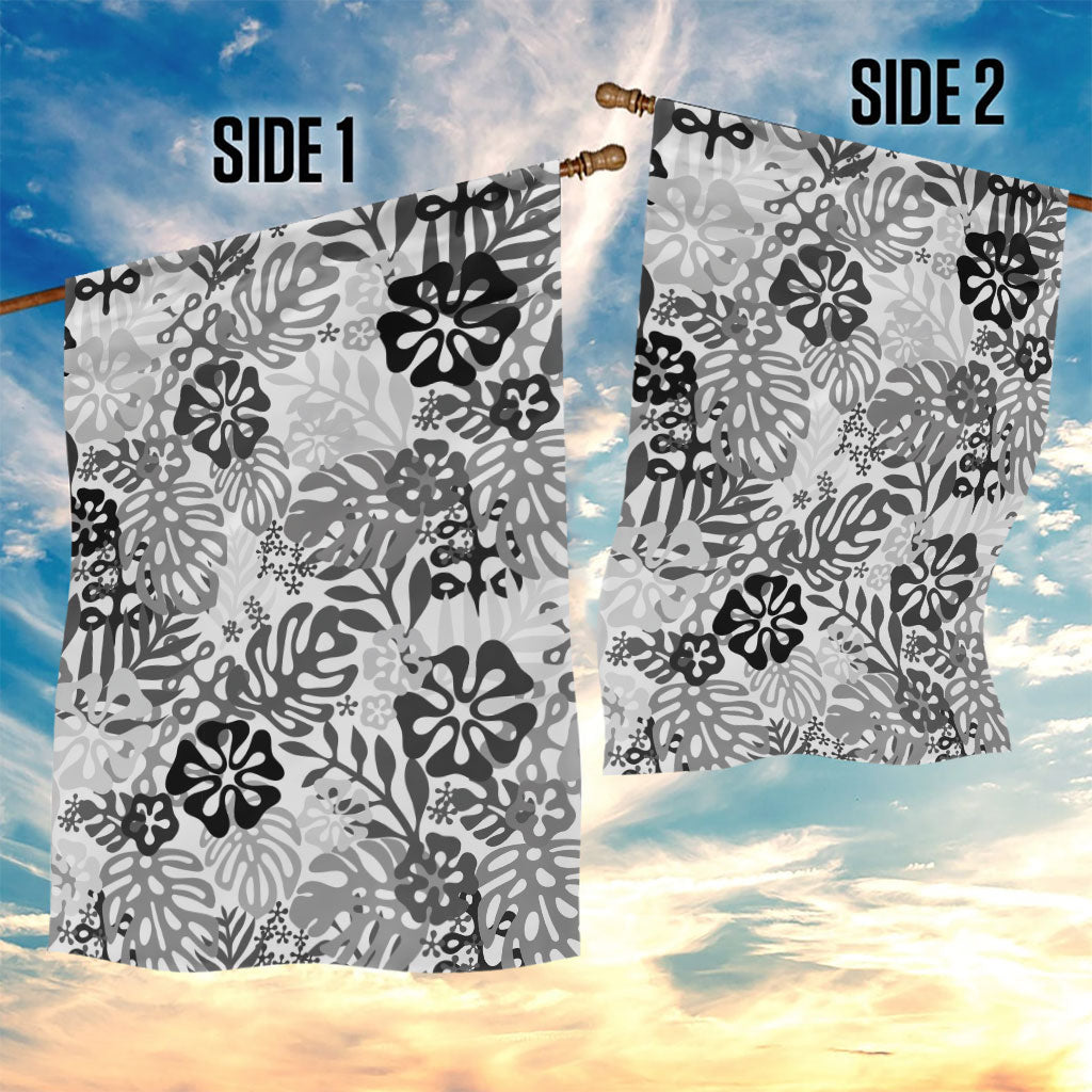 White Aloha Hawaiian Garden Flag Monstera Hibiscus Tropical Pattern