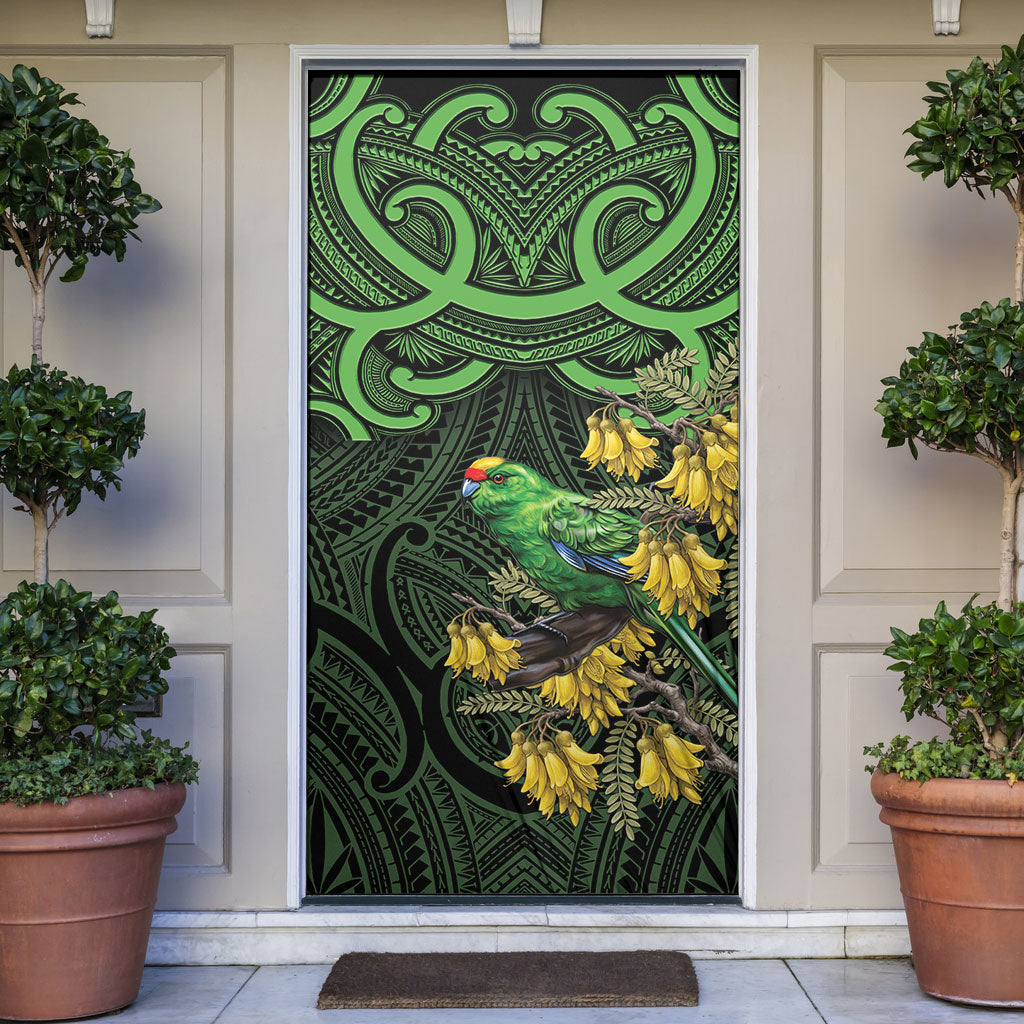 New Zealand Parakeet Bird Door Cover Maori Kakariki Kowhai Maori Pattern LT22 Green - Polynesian Pride