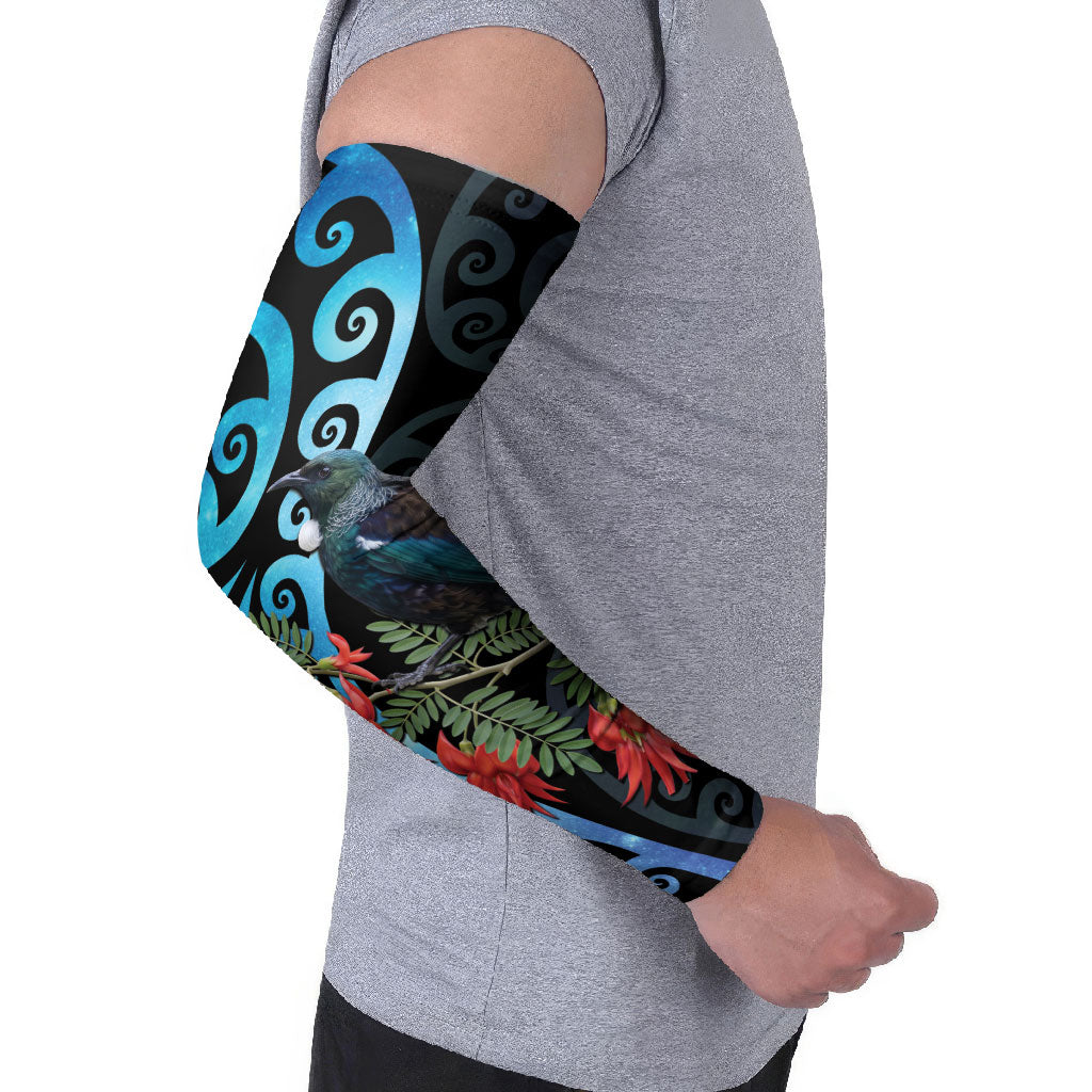Tui Bird Kakabeak New Zealand Arm Sleeves Clianthus Galaxy Maori Koru Pattern